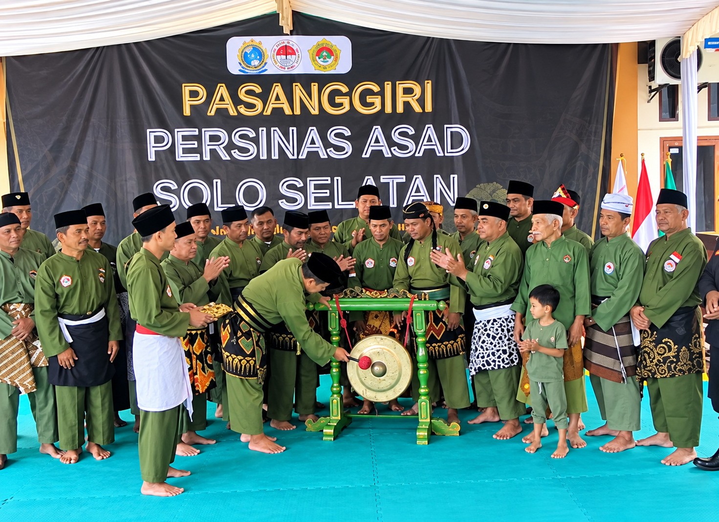 Luar Biasa, Penampilan Para Master dan Guru Sepuh Meriahkan Pasang Giri Persinas ASAD Jebres
